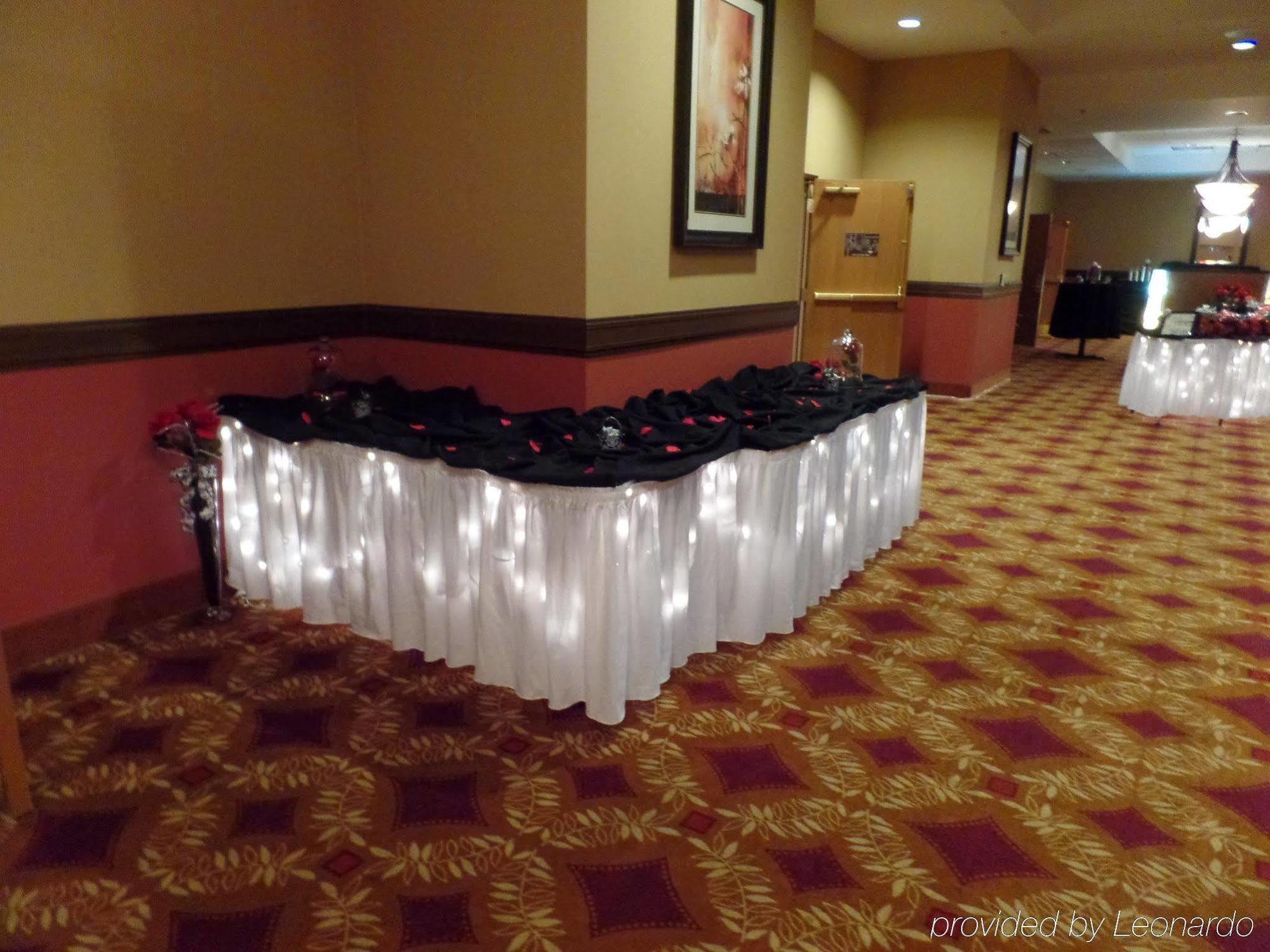 Holiday Inn Hotel & Suites Owatonna Extérieur photo