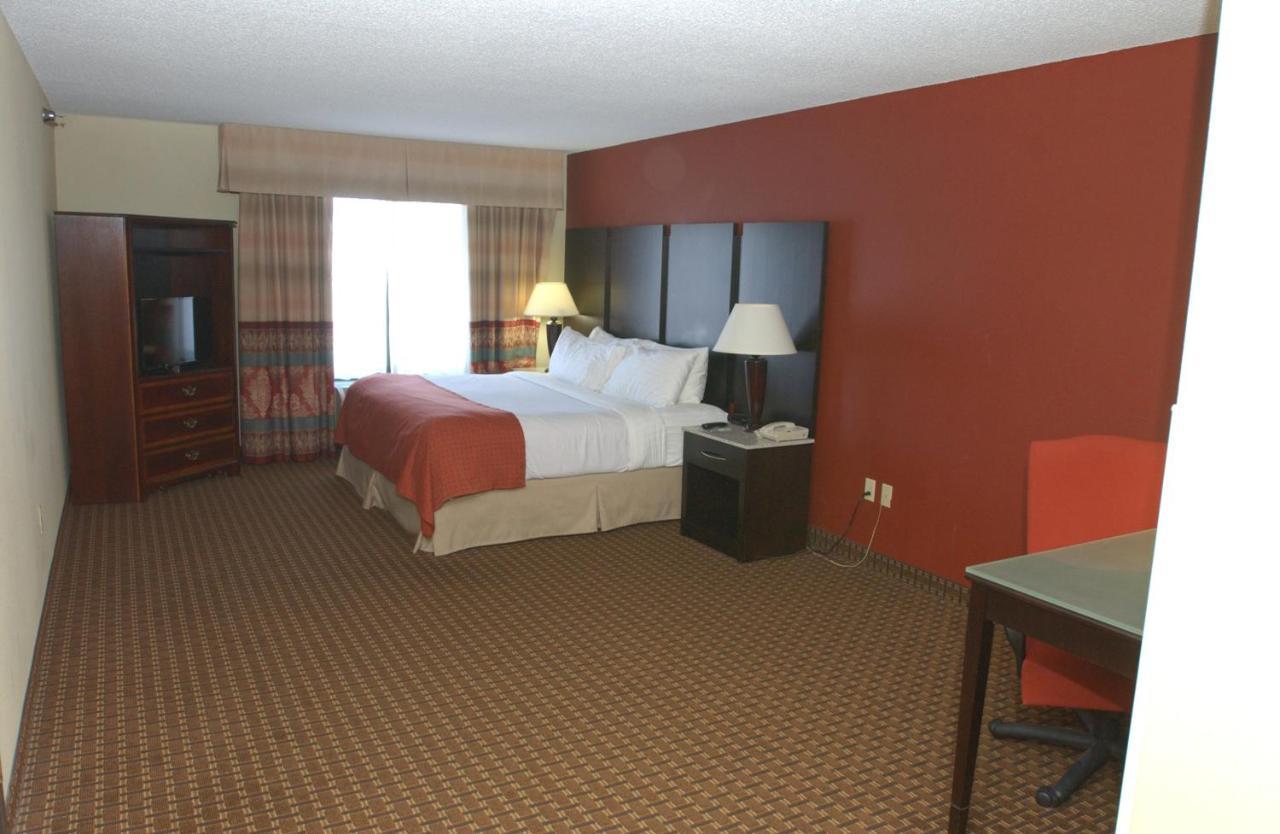 Holiday Inn Hotel & Suites Owatonna Extérieur photo
