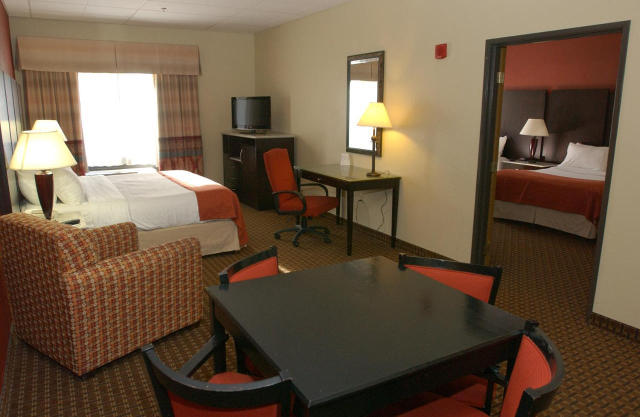 Holiday Inn Hotel & Suites Owatonna Extérieur photo